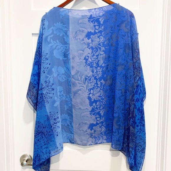 Soft Surroundings S/M Blue Poncho Tunic Blouse Over Attached Tank - Picture 4 of 9